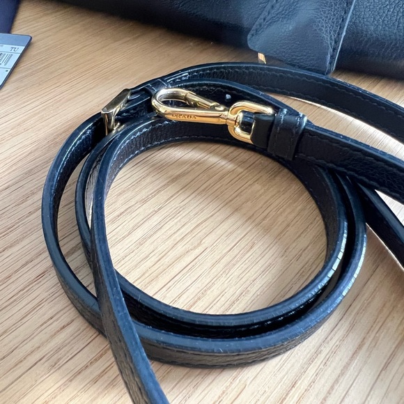 SOLD Prada Grace Calf Leather Handbag - Picture 4 of 6